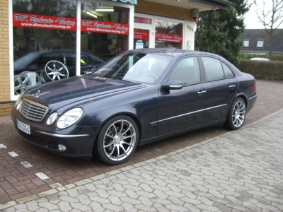 Mercedes Benz_11
